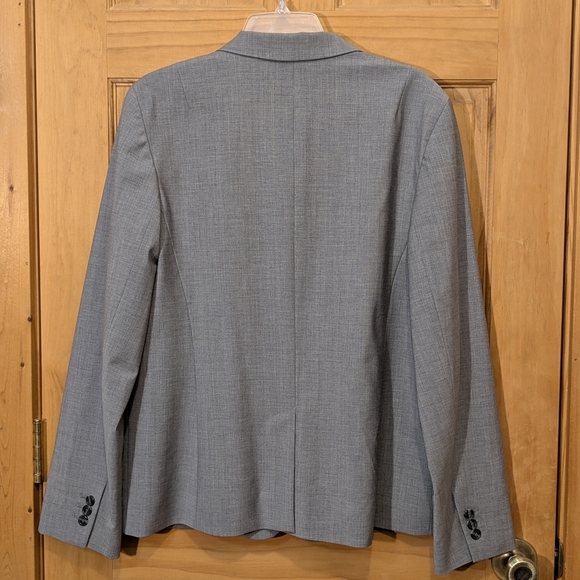 Talbots Women's Classic Gray Suit Jacket - Picture 5 of 13